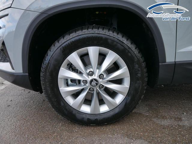 Skoda Karoq Selection 2.0 TDI DSG 4x4 Karoq Selection 2.0 TDI DSG 4x4*AHK*TEMPOMAT*SMARTLINK*KLIMAAUTOMATIK*SHZ*LED 
