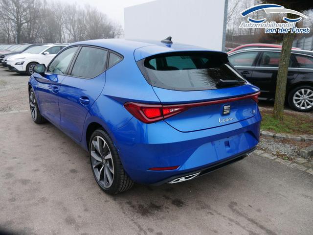Seat Leon FR 2.0 TDI DSG Leon FR 2.0 TDI DSG*KAMERA*ACC*TEMPOMAT*NAVI*3-ZONE KLIMAAUTOMATIK*VIRTUAL COCKPIT* 