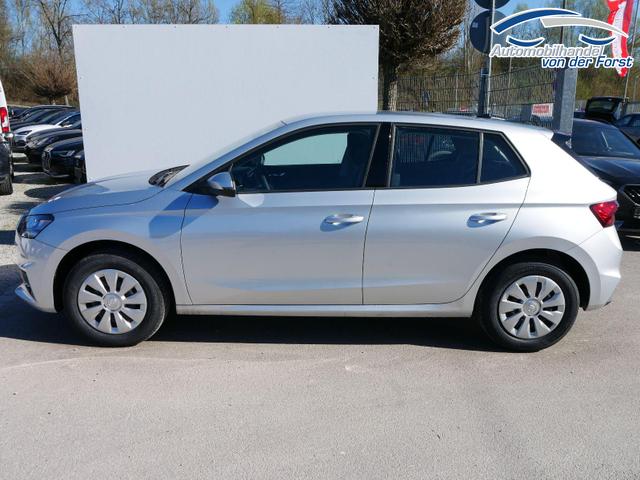 Skoda Fabia Selection Fabia Selection 1.0 TSI*PDC-HINTEN*SMARTLINK*KEYLESS-GO*LED*BLUETOOTH*WINTERPAKET* 