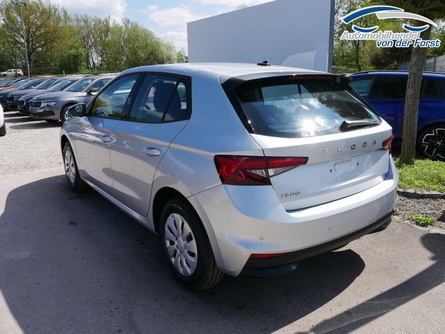 Skoda Fabia Selection Fabia Selection 1.0 TSI DSG*NAVI-&Uuml;BER-SMARTLINK*LED*PDC-HI*SHZ*DAB*KLIMA 