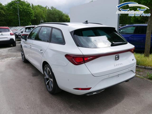Seat Leon Sportstourer FR 1.5 eTSI Leon Kombi FR 1.5 eTSI DSG*AHK-SCHWENKBAR*NAVI*TEMPOMAT*3-ZONE KILMAAUTOMATIK 