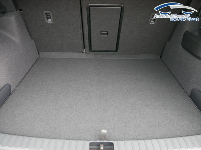 Skoda Karoq Sportline 2.0 TSI 4x4 DSG Karoq Sportline 2.0 TSI 4x4 DSG*KESSY*TEMPOMAT*PDC-HINTEN*SMARTLINK*LED* 