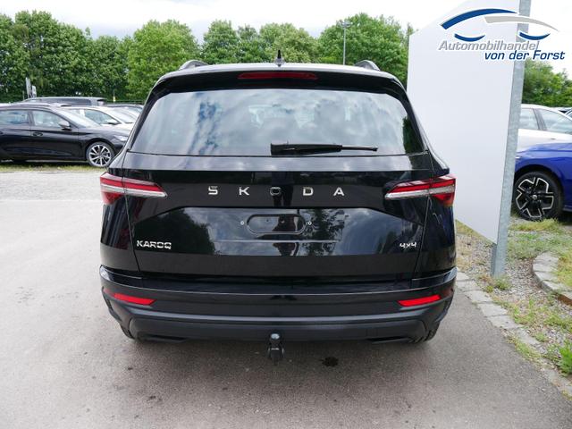 Skoda Karoq Selection 2.0 TDI DSG 4x4 Selection 2.0 TDI DSG 4x4*AHK*TEMPOMAT*SMARTLINK*KLIMAAUTOMATIK*SHZ*LED 