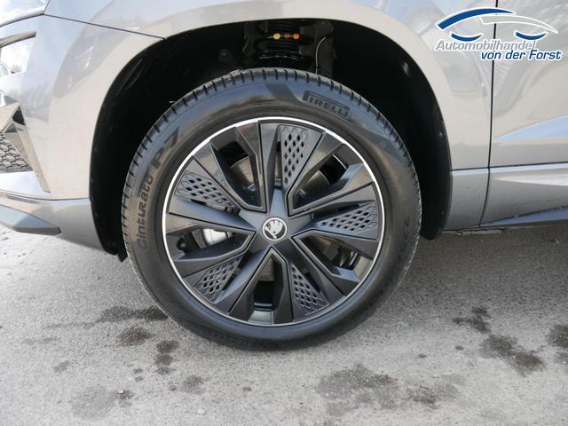 Skoda Karoq Sportline 2.0 TSI 4x4 DSG Sportline 2.0 TSI 4x4 DSG*ACC*AHK-SCHWENKBAR*PDC-HINTEN*KESSY*LENKRADHEIZUNG* 