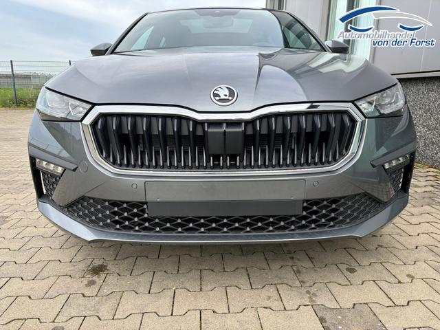 Skoda Scala "Selection" (2) LIEFERUNG KOSTENLOS & PREISGARANTIE* 1.5 TSI 150PS, 5 Jahre Garantie, 16" Alufelgen, Parksensoren hinten, FULL-LED-Scheinwerfer, Winter-Paket, Climatronic, NSW, Infotainment 8", Wireless SmartLink, Tempomat, M-Lederlenkrad 