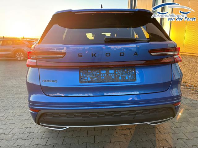 Skoda Kodiaq "Sportline" (1) LIEFERUNG KOSTENLOS Angebot f. Menschen mit Behinderung 100%! 1.5 TSI 150PS DSG, 19" Alu, NAVI 13", MATRIX-LED-Scheinwerfer, KESSY, Alarm, Parksensoren vorn/hinten, Rückfahrkamera, Tempomat, Elektr. Heckklappe + Elektr. Fahrersitz, Sitzheizung, 3-Zonen-Climatronic 