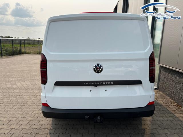 Volkswagen T7 Kastenwagen T7 Transporter Kastenwagen LIEFERUNG KOSTENLOS & PREISGARANTIE* 2.0 TDI 150PS 6-Gang LANGER RADSTAND, Parksensoren hinten, Tempomat, Zentralverriegelung + Keyless Start, Radio 13" + Wireless App-Connect, Schiebetüre rechts, Heckklappe 