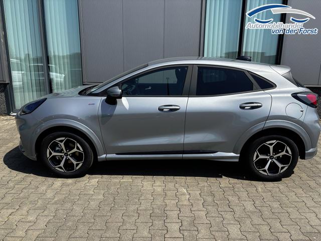 Ford Puma "ST-Line" 1.0 EcoBoost 125PS AUTOMATIK, SOLAR-SILVER Metallic, RESERVERAD, 17" Alu, NAVIGATION, Klimaautomatik, Privacy-Glas, Parksensoren hinten, Rückfahrkamera, Tempomat, Sportfahrwerk 