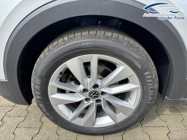 Volkswagen T-Cross "Life" 1.0 TSI 115PS DSG/AUTOMATIK, Silber-Metallic, Parksensoren v/h, Rückfahrkamera, Privacy-Glas, Sitzheizung, Climatronic, IQ LIGHT MATRIX-LED, Radio Ready2Discover+Wireless App-Connect, 17" Alu, KEYLESS, M-Lederlenkrad, Dachreling 
