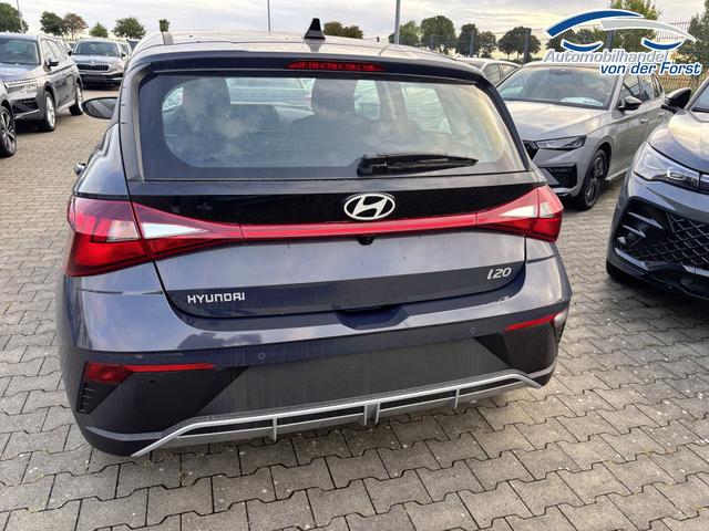 Hyundai i20 "Comfort" 1.2i 79PS, AURORA-GRAU METALLIC, 16" ALUFELGEN, 5 Jahre Garantie, NAVIGATION 10,25", Klima, Parksensoren hinten, Rückfahrkamera, Alarm, Lederlenkrad, Tempomat, Armlehne vorne, Reserverad, 4x elektr. Fensterheber, Fernlicht-Assistent 