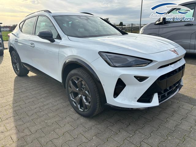 Cupra Formentor "VZ Extreme" LIEFERUNG KOSTENLOS & PREISGARANTIE* 1.5 eHYBRID (PLUG-IN) 272PS DSG, 5J Garantie, 19"ALU, MATRIX-LED, NAVI, SENNHEISER, INTELLIGENT-DRIVE, DCC, ACC, Alarm, Elektr. Fahrersitz + CARBON-Schalen-Sitze, Elektr. Heckklappe, KESSY, Winter-Paket, Climatronic, Parksensoren v/h, R&uuml;ckfahrkamera 