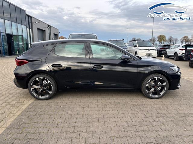 Cupra Leon "CUPRA" LIEFERUNG KOSTENLOS & PREISGARANTIE* 1.5 eTSI 150PS DSG (AUTOMATIK), 5 Jahre Garantie, 18" Alufelgen, Voll-LED-Scheinwerfer, 3Z-Climatronic, ACC/Tempomat, Digitales Cockpit, Full Link, Parksensoren v/h, Privacy-Glas, Multifunktions-Lederlenkrad, LED-Nebelscheinwerfer 