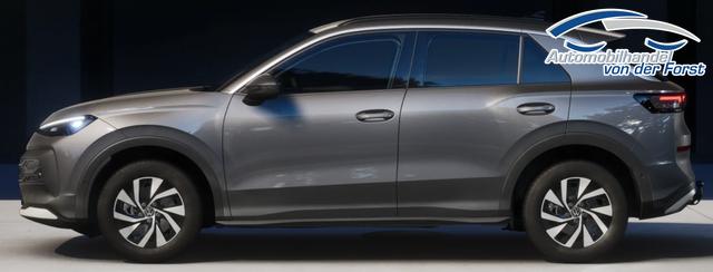 Volkswagen T-Roc (NEUES MODELL) "Life" LIEFERUNG KOSTENLOS & PREISGARANTIE* 1.5 eTSI 116PS DSG (AUTOMATIK), Wolf-Grey METALLIC, ANHÄNGERKUPPLUNG, WINTER-PAKET, PRIVACY, 16" Alu, ACC, Climatronic, Rückfahrkamera, Parksensoren vorne/hinten, Radio 12,9" + Wireless App-Connect, Toter-Winkel-Warner, M-Lederlenkrad, LED-Scheinwerfer 