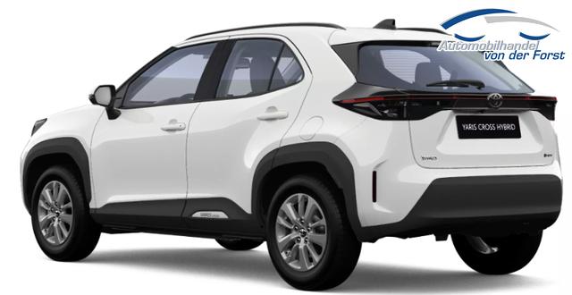 Toyota Yaris Cross "Style" 1.5 hybrid 130PS CVT (Automatik), 3 Jahre Garantie, 17" Alu, LED-Scheinwerfer, Smart Entry, Privacy, Winterpaket (Sitzheizung,Lederlenkrad beheizt), R&uuml;ckfahrkamera, Klimaautomatik, ACC Tempomat, Multimedia 10,5" + Smartphone-Integration, NAVI cloudbasier 