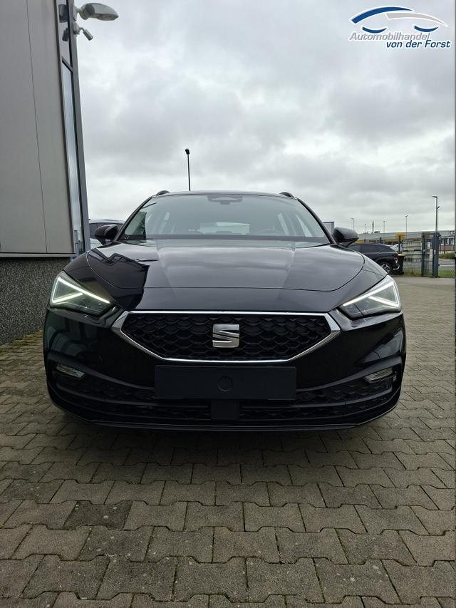 Seat Leon Sportstourer "Style" LIEFERUNG KOSTENLOS & PREISGARANTIE! 1.5 TSI 115PS, SCHWARZ-METALLIC, 5 Jahre Garantie, 16" ALU, MATRIX-LED, Privacy-Glas, Winter-Paket, 3-Zonen-Climatronic, ParkAssist, Parksensoren v/h, R&uuml;ckfahrkamera, Radio 10,4" + Full-Link, Tempomat, M-Lederlenkrad, variabler Ladeboden 