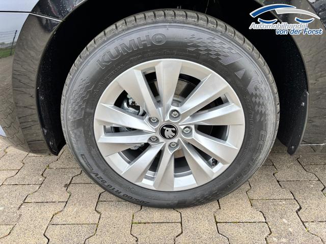 Skoda Octavia Combi "Selection" LIEFERUNG KOSTENLOS & PREISGARANTIE* 2.0 TDI 150PS DSG, 5J GARANTIE, 16"ALU, ANH&Auml;NGERKUPPLUNG, FRONTSCHEIBE BEHEIZT, LENKRAD BEHEIZT, KESSY, ALARM, ELEKTR. HECKKLAPPE, Climatronic, Parksensoren vo/hi, R&uuml;ckfahrkamera, Virtual Cockpit 10", Sitzheizung, NAVI 13", ACC-Tempomat 