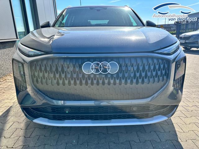 Audi Q3 "Basis" INKL. LIEFERUNG KOSTENLOS & PREISGARANTIE* 2.0 TFSI quattro (Allrad) 204PS S-Tronic (Automatik), TECHPAKET PRO, Grau-Metallic, DIGITALE MATRIX-LED, Sportsitze, Elektr. Heckklappe, MMI Navigation plus, Sitzheizung, Klimaautomatik, ParkAssist Plus, Parksensoren, Privacy-Glas 
