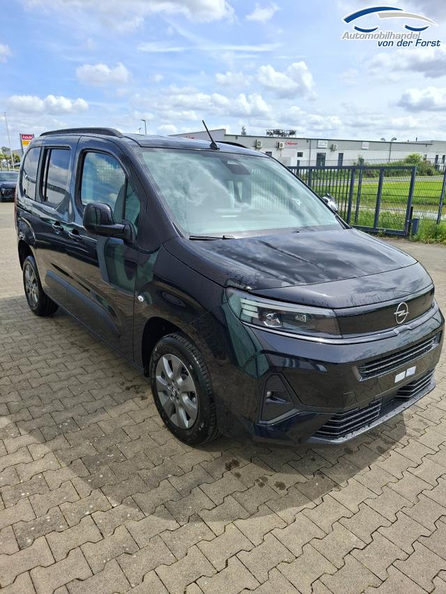 Opel Combo N1 Edition 1.5 Diesel 130PS AUTOMATIK, 5-Sitzer, Karbon-Schwarz Metallic, NAVI, Parksensoren hinten, R&uuml;ckfahrkamera, KEYLESS, 2-Zonen-Klimaautomatik, Schiebet&uuml;re links/rechts, 16" Alu, Abgedunkelte Scheiben hinten, Tempomat, IntelliLux Matrix-Licht 