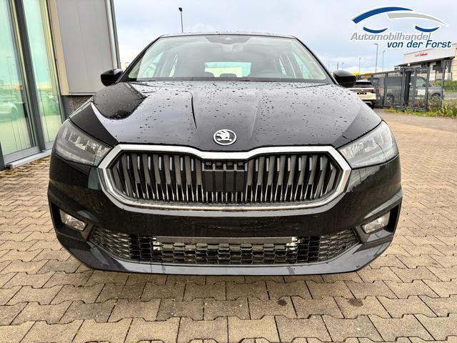 Skoda Fabia "EXTRA PLUS" (2) LIEFERUNG KOSTENLOS & PREISGARANTIE* 1.0 TSI 116PS, 5 Jahre Garantie, BLACK-MAGIC METALLIC, CLIMATRONIC, BEHEIZTE FRONTSCHEIBE, SITZHEIZUNG, M-Lederlenkrad BEHEIZT, 15" ALU, Parksensoren hinten, R&uuml;ckfahrkamera, Infotainment 8", Virtual Cockpit, Tempomat, NSW, Wireless SmartLink 