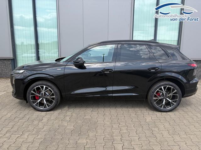 Audi Q3 "Basis" 2.0 TSI 204PS quattro (Allrad), 5 JAHRE GARANTIE, Technopaket PLUS, Metallic, Anh&auml;ngerkupplung, PANORAMADACH, DIGITALE MATRIX, Exterieur+Interieur S line Paket, 20" ALU 5-Speichen-Tripod, PRIVACY-Glas, SPORTPAKET, Exterieurpaket schwarz, Dynamikpaket 