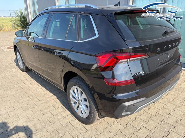 Skoda Kamiq SONDERAKTION "Selection" Lieferung frei Haus! 1.0 TSI 115PS, 5J GARANTIE, Schwarz-METALLIC, ELEKTR. HECKKLAPPE, ANH&Auml;NGERKUPPLUNG, BEH. FRONTSCHEIBE, Sitzheizung, Lenkradheizung, Ladeboden var, ACC, SIDE Assist, Virtual Cockpit 10", Parksensoren v/h, Kamera, KESSY, Privacy-Glas, 16" Alu, Climatronic 