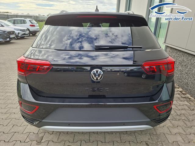 Volkswagen T-Roc "Style" Modell 2025, 1.5 TSI 150PS DSG, Schwarz-Met, Elektr. Heckklappe, ACC, Virtual Cockpit, Climatronic, ParkAssist, Parksensoren v/h, R&uuml;ckfahrkamera, Sitzheizung, Privacy-Glas, M-Lederlenkrad beheizt, 19" ALU "Misano" schwarz, IQ LIGHT MATRIX, Keyless 
