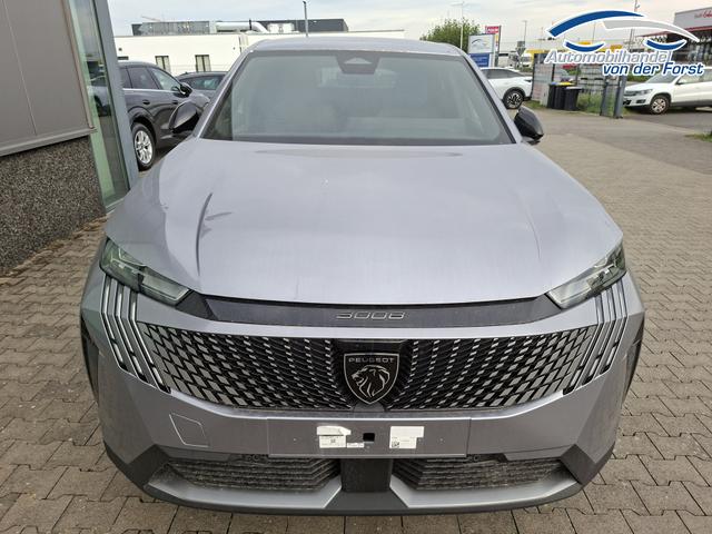 Peugeot 3008 "Allure" Hybrid 145PS e-DCS6 (Automatik), Grau-Metallic, ANH&Auml;NGERKUPPLUNG, Panorama-Navigations-Paket, Grip-Control-Paket, 19" ALU, Beh. Frontscheibe, Trennnetz, Adaptiver Tempomat, Toter-Winkel, 360&deg;Kamera, Parksensoren vorn/hinten, Lenkradheizung, Alarmanlage 