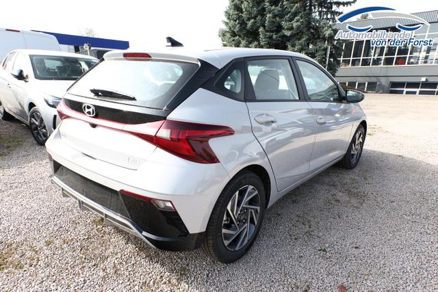 Hyundai i20 i20 Select Navi DigCo 16Z CarPlay Kam PDC Temp 