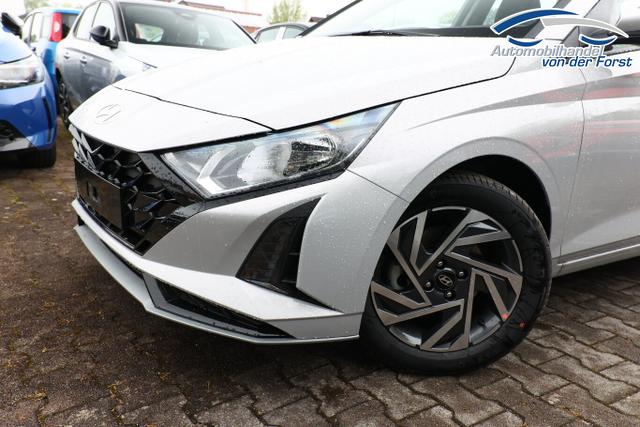Hyundai i20 Select i20 DCT Select Nav DigCo 16 CarPlay Kam PDC Temp 
