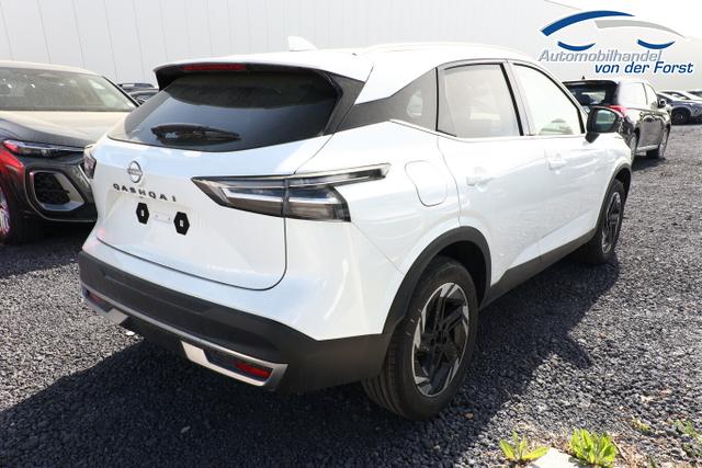 Nissan Qashqai N-CONNECTA Qashqai AT N-Connecta Pano Nav SHZ LED PrivG ACC 