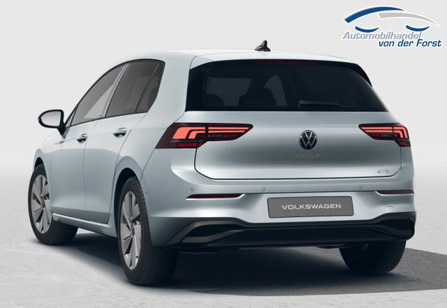 Volkswagen Golf LIFE Golf 8 eTSI Ready2D ParkAs+ SHZ PrivG 17Z KeyL 