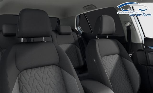 Volkswagen Golf LIFE Golf 8 eTSI LED+ Ready2D ParkAs+ SHZ PrivG 17Z 