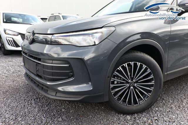 Volkswagen Tiguan Tiguan DSG LED+ Pano Nav 5JGar IQ.DRIVE LM18Z 