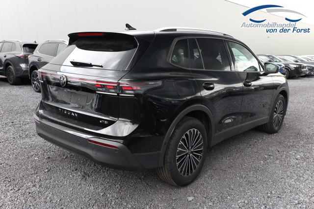 Volkswagen Tiguan Tiguan DSG LED+ Pano Nav 5JGar IQ.DRIVE 18Z SHZ 