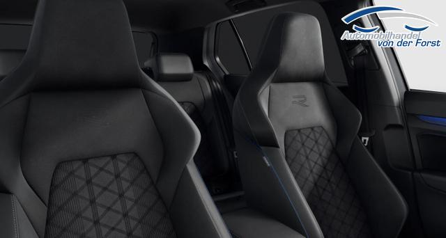 Volkswagen Golf R-Line Golf 8 DSG R-Line Matrix Pano 5J.Gar Keyl ParkAs 
