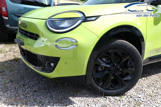 Fiat 600 Sport 600 Hybrid Sport SHZ ACC Kam Keyl PDC PrivG Bi-C 