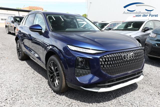 Audi Q3 Intense Tech LED+ KlimaP MMI+ Keyl PrivG 18Z eHK PDC+ 