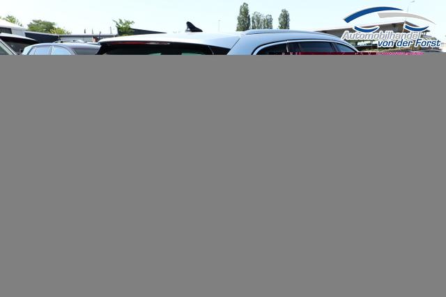 Skoda Octavia Combi Selection DSG Selec Matrix HUD Nav ACC Kessy 