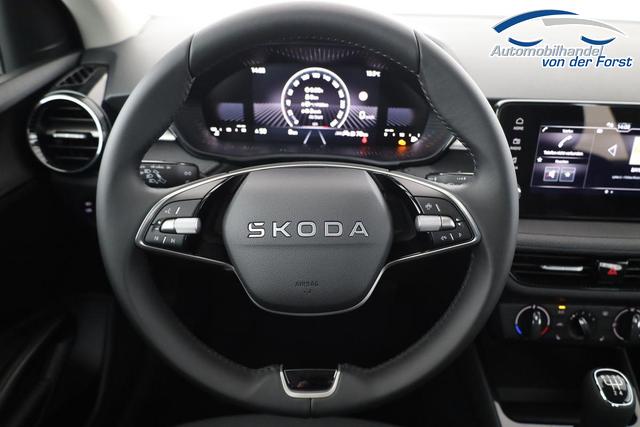 Skoda Fabia Selection Fabia 1.0 TSI Selection, Ladeboden, Park, Winterpaket, SmartLink, 4-J Garantie 