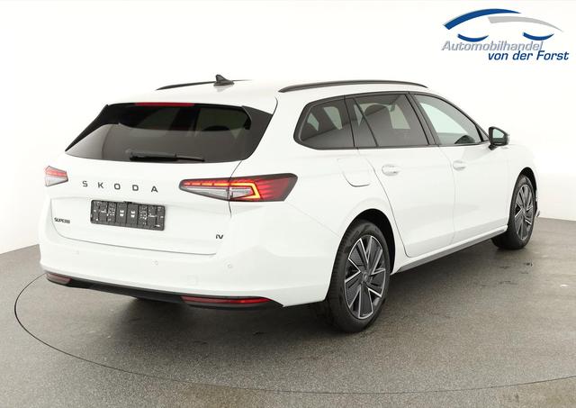 Skoda Superb Combi 1.5 TSI iV 150 kW Sportline Superb Combi 1.5 TSI iV DSG Sportline, AHK, Matrix, Side, el. Klappe, Navi 