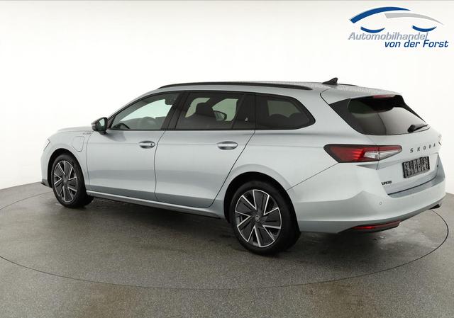 Skoda Superb Combi 1.5 TSI iV 150 kW Sportline Superb Combi 1.5 TSI iV DSG Sportline, AHK, Matrix, Side, el. Klappe, Navi 