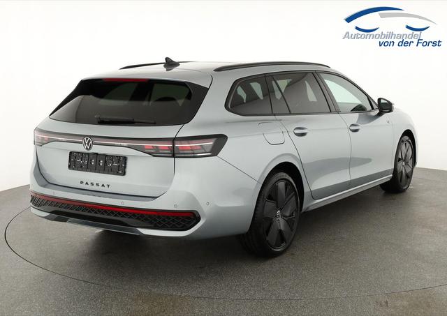 Volkswagen Passat Variant 1.5 TSI eHybrid 200 kW R-Line Passat Variant 1.5 eHybrid R-LINE Black, Pano, AHK, AreaView, 19-Zoll 