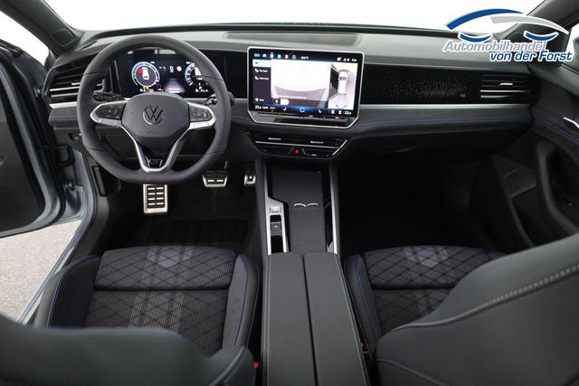 Volkswagen Passat Variant 1.5 TSI eHybrid 200 kW R-Line Passat Variant 1.5 eHybrid R-LINE Black, Pano, AHK, AreaView, 19-Zoll 
