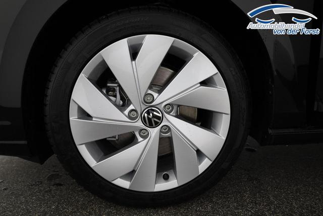 Volkswagen Golf 1.5 TSI eHybrid 150 kW Edition 50 Golf VIII 1.5 eHybrid Style, AHK, Navi, Kamera, Side, LED-Plus 