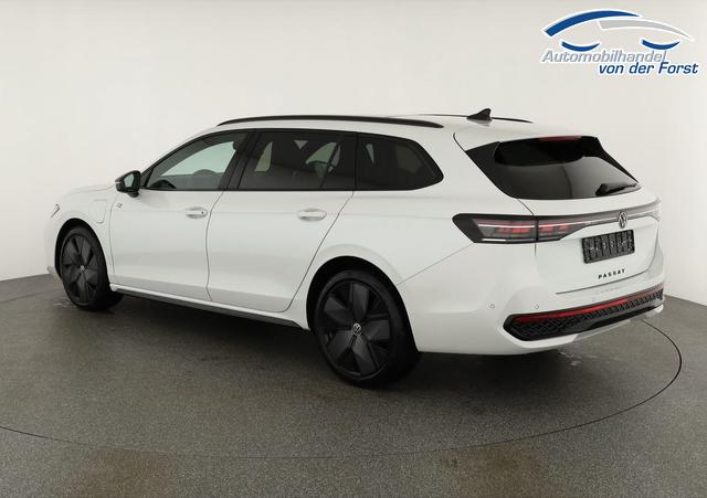 Volkswagen Passat Variant 1.5 TSI eHybrid 200 kW R-Line Passat Variant 1.5 eHybrid R-LINE Black, Pano, AHK, AreaView, 19-Zoll 