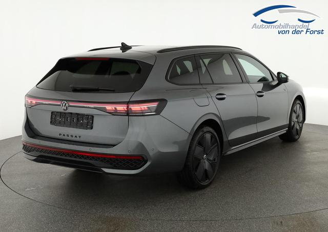 Volkswagen Passat Variant 1.5 TSI eHybrid 200 kW R-Line Passat Variant 1.5 eHybrid R-LINE Black, Pano, AHK, AreaView, 19-Zoll 