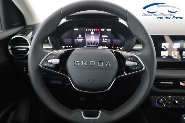 Skoda Fabia Selection Fabia 1.0 TSI Selection, Park, Winterpaket, SmartLink, 4-J Garantie 