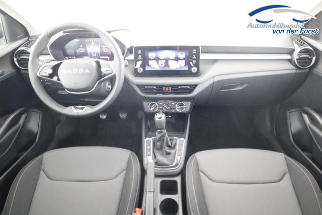 Skoda Fabia Selection Fabia 1.0 TSI Selection, Park, Winterpaket, SmartLink, 4-J Garantie 