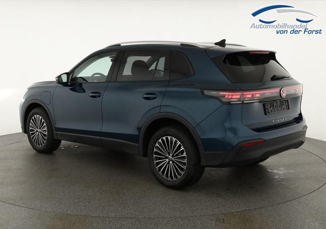 Volkswagen Tiguan 1.5 TSI eHybrid 150 kW Life Tiguan 1.5 eHybrid DSG Life, Pano, AHK, IQ.Light, Navi, ParkAssist 