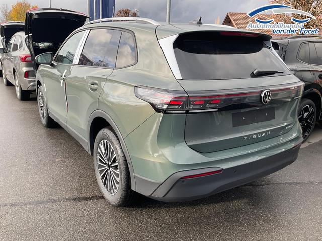 Volkswagen Tiguan 1.5 TSI eHybrid 150 kW Life Tiguan 1.5 eHybrid DSG Life, AHK, IQ.Light, Navi, ParkAssist 